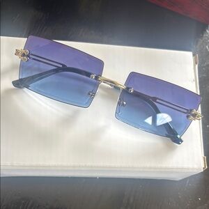 Stylish Blue Gradient Sunglasses